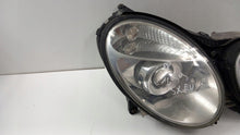 Load image into Gallery viewer, Frontscheinwerfer Mercedes-Benz W211 Xenon Rechts Scheinwerfer Headlight SCH8352667284ew