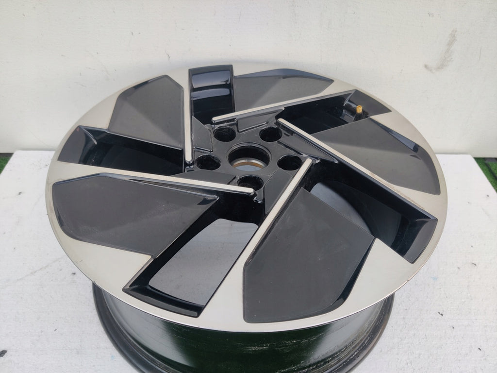 1x Alufelge 18 Zoll 7.5" 5x112 50ET 10A601025G VW Id.3 Rim Wheel FEL8409184141eg
