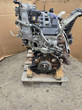 Load image into Gallery viewer, Motor Toyota Hilux 2KD-FTV 2.5 DID 108TKm 2014 Diesel Engine Komplett