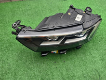 Laden Sie das Bild in den Galerie-Viewer, Frontscheinwerfer VW T-Roc 2GA941035D LED Links Scheinwerfer Headlight