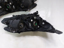 Laden Sie das Bild in den Galerie-Viewer, Frontscheinwerfer Honda Crv Cr-V IV Ein Stück (Rechts oder Links) Headlight