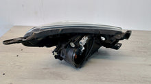 Laden Sie das Bild in den Galerie-Viewer, Frontscheinwerfer Toyota Iq Xenon Links Scheinwerfer Headlight SCH9992285762mt