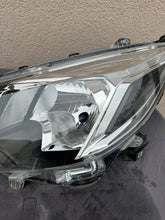 Laden Sie das Bild in den Galerie-Viewer, Frontscheinwerfer Mitsubishi Space Star 8301D446 Full Led Rechts oder Links