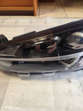Laden Sie das Bild in den Galerie-Viewer, Frontscheinwerfer Ford Focus JX7B-13E015-CE Full LED Links Headlight SCH1591815624tf
