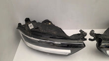 Load image into Gallery viewer, Frontscheinwerfer VW T-Roc 2GA941005F 2GA941006F LED Ein Satz Headlight SCH7330414444ic