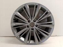 Laden Sie das Bild in den Galerie-Viewer, 1x Alufelge 18 Zoll 8.0" 5x112 44ET 3G0601025 VW Passat B8 Rim Wheel FEL9983523128bl