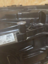 Laden Sie das Bild in den Galerie-Viewer, Frontscheinwerfer Mercedes-Benz Eqa A2439062701 LED FALSE Scheinwerfer Headlight SCH3246045252ud