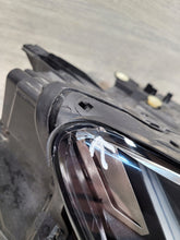 Load image into Gallery viewer, Frontscheinwerfer Audi E-Tron 89A941036 LED Rechts Scheinwerfer Headlight SCH8824203660tc