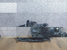 Laden Sie das Bild in den Galerie-Viewer, Frontscheinwerfer Mitsubishi Pajero III Xenon Links Scheinwerfer Headlight