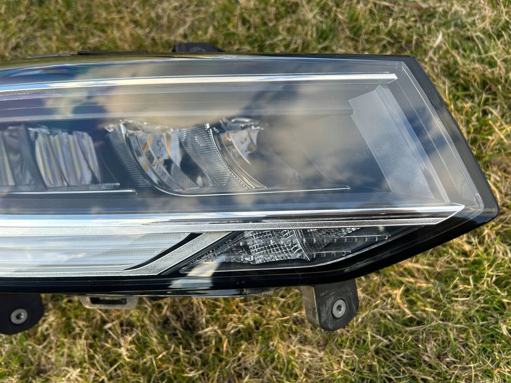 Frontscheinwerfer Audi Q2 81A941012C LED Rechts Scheinwerfer Headlight SCH6785065506ow