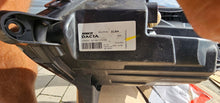 Laden Sie das Bild in den Galerie-Viewer, Frontscheinwerfer Dacia Sandero III Jogger 260107978R LED Rechts Headlight