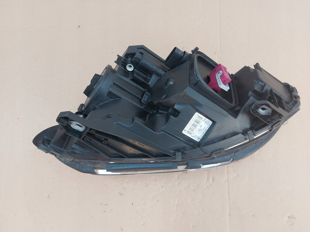 Frontscheinwerfer Mercedes-Benz W246 A2468207261 Xenon Rechts Headlight SCH3200472239xb