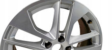 Laden Sie das Bild in den Galerie-Viewer, 1x Alufelge 18 Zoll 7.0" 5x112 45ET 81A601025E Audi Q2 Rim Wheel FEL3918439859bk