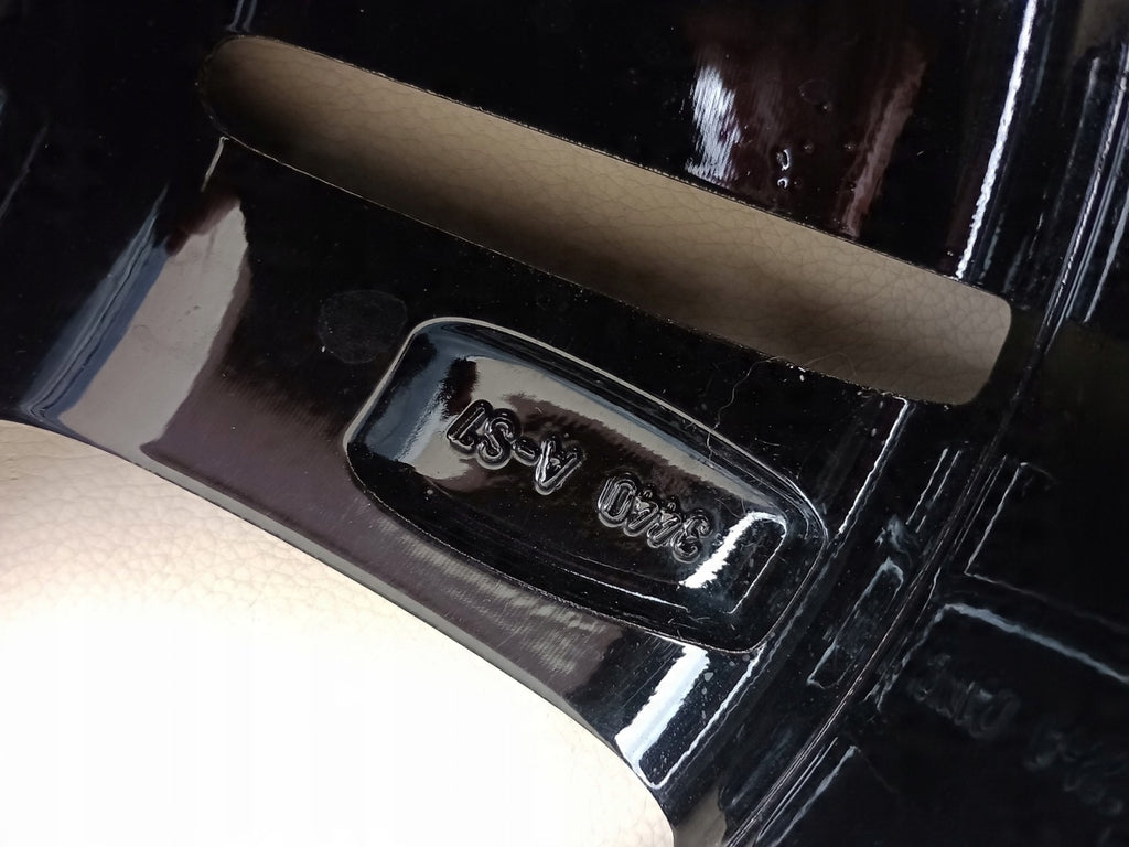 1x Alufelge 15 Zoll 4.5" 4x100 35ET Peugeot 108 Rim Wheel