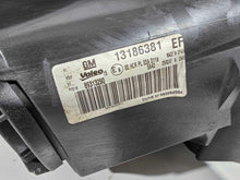 Laden Sie das Bild in den Galerie-Viewer, Frontscheinwerfer Opel Corsa D 103419012897 Ein Satz Scheinwerfer Headlight SCH6492728115wi