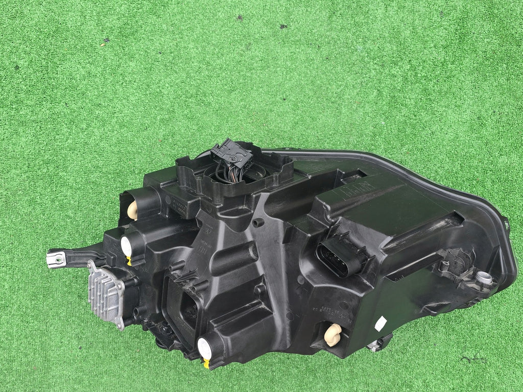 Frontscheinwerfer VW Taigo 2G7941036C Full LED Rechts Scheinwerfer Headlight SCH7447775318il