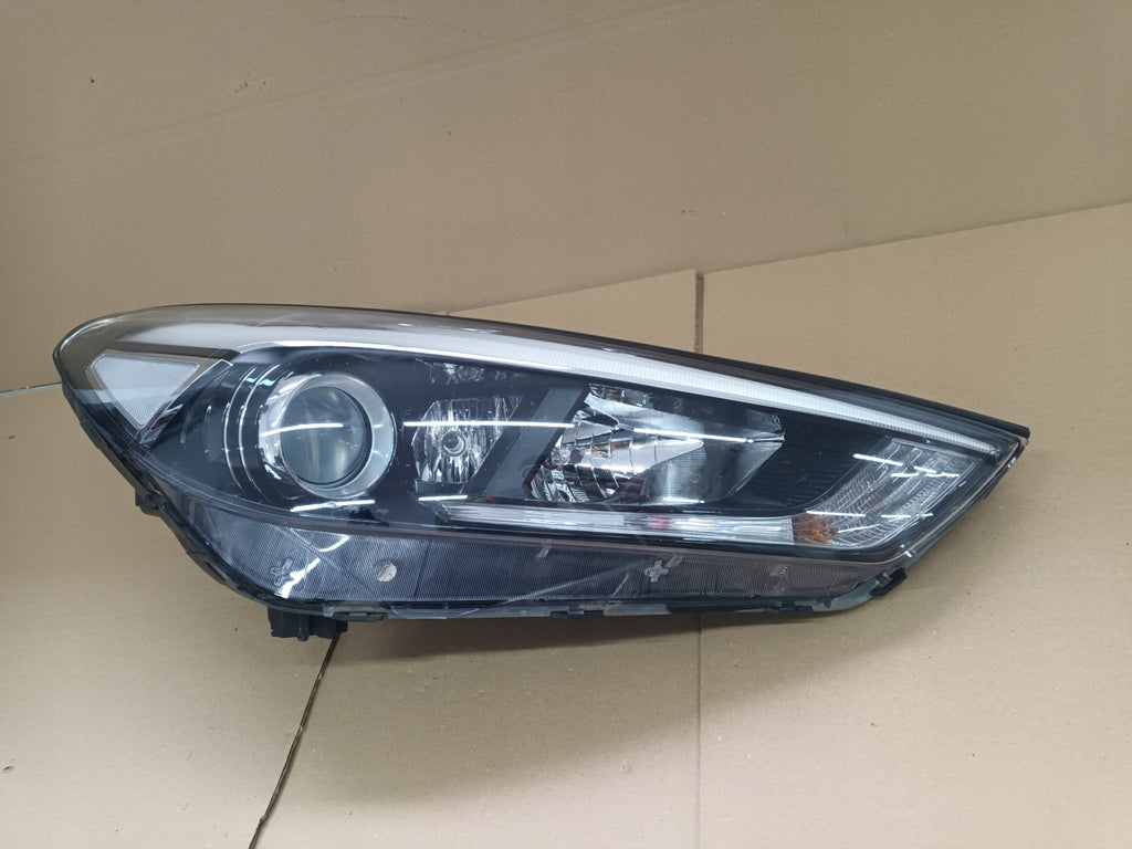 Frontscheinwerfer Hyundai Tucson 92102-D7100 Rechts Scheinwerfer Headlight SCH7332737756vc