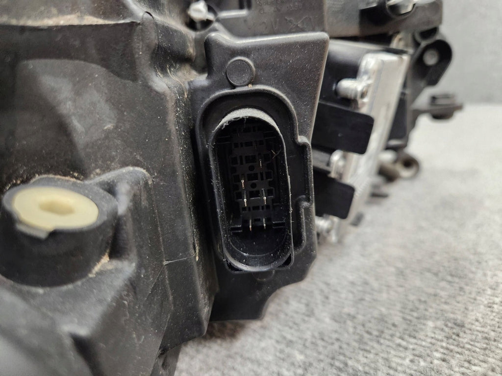 Frontscheinwerfer Skoda Fabia IV 6VB941015B LED Links Scheinwerfer Headlight SCH6832189367lr