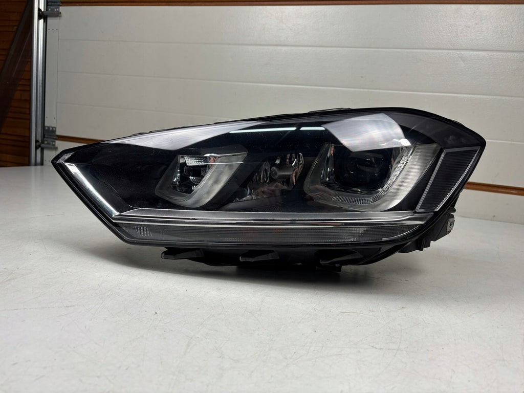 Frontscheinwerfer VW Golf Sportsvan 517941033B Xenon Links Headlight SCH1264833479kj