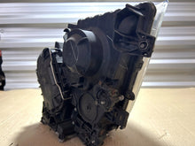 Laden Sie das Bild in den Galerie-Viewer, Frontscheinwerfer Mercedes-Benz A9608200739 Rechts Scheinwerfer Headlight SCH8720858808zz