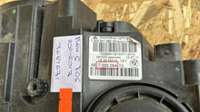 Laden Sie das Bild in den Galerie-Viewer, Frontscheinwerfer BMW 7222094 Rechts Scheinwerfer Headlight SCH2689055370rn