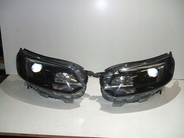 Frontscheinwerfer Opel Zafira Vivaro 983283768000 Xenon Rechts oder Links