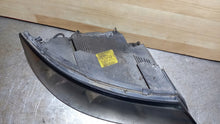 Load image into Gallery viewer, Frontscheinwerfer Volvo S40 II Rechts Scheinwerfer Headlight SCH7782161234jp