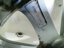 Laden Sie das Bild in den Galerie-Viewer, 1x Alufelge 18 Zoll 7.0" 5x114.3 50ET Silber Mazda Cx3 Rim Wheel FEL2618307730tm