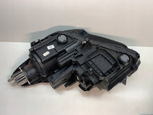 Laden Sie das Bild in den Galerie-Viewer, Frontscheinwerfer Opel Crossland X YQ00709880 Rechts Scheinwerfer Headlight SCH8020645721xr