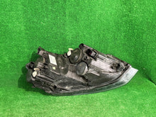 Load image into Gallery viewer, Frontscheinwerfer VW Polo 6C1941005B Ein Stück (Rechts oder Links) Headlight SCH5073548307sf