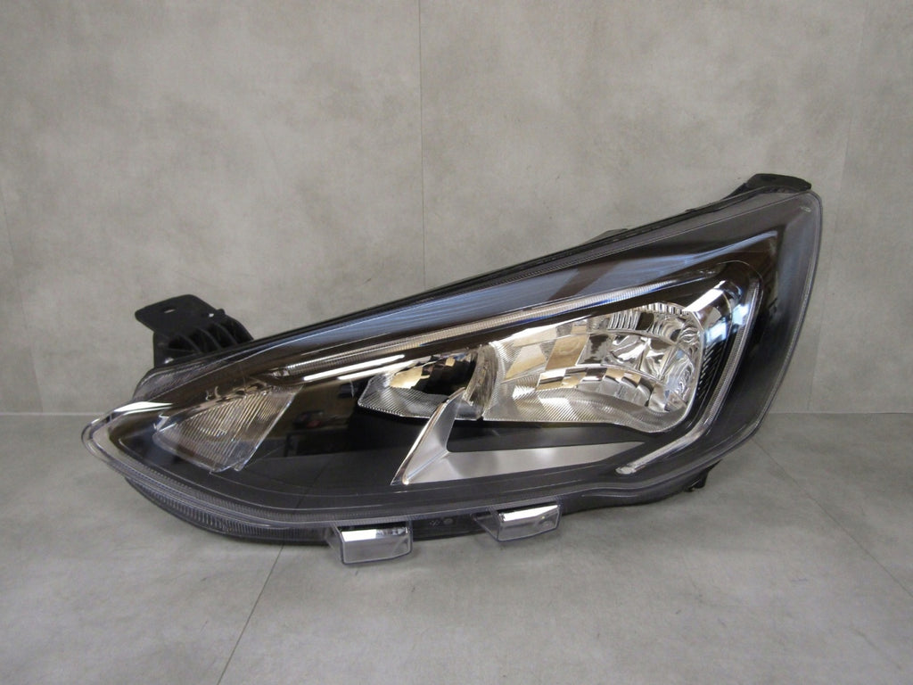 Frontscheinwerfer Ford Focus MX7B-13E015-CC LED Ein Stück (Rechts oder Links) SCH1632753691ew