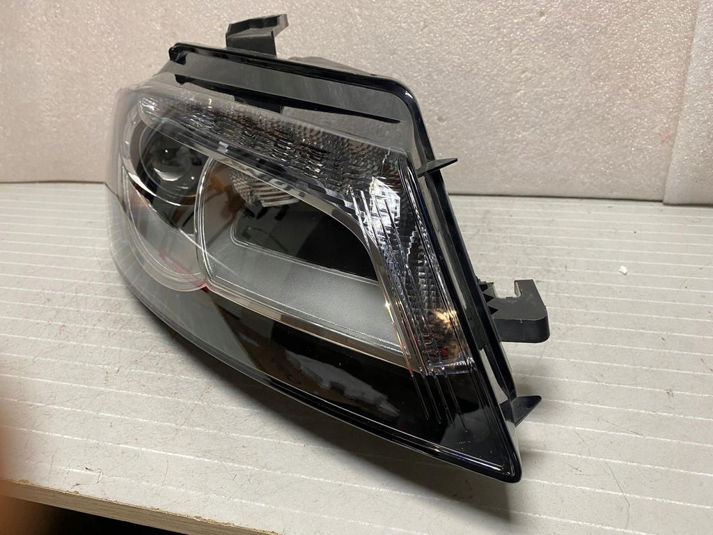 Frontscheinwerfer Audi A3 8P0941030BQ Xenon Ein Stück (Rechts oder Links) SCH8503527726uy