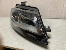 Load image into Gallery viewer, Frontscheinwerfer Audi A3 8P0941030BQ Xenon Ein Stück (Rechts oder Links) SCH8503527726uy