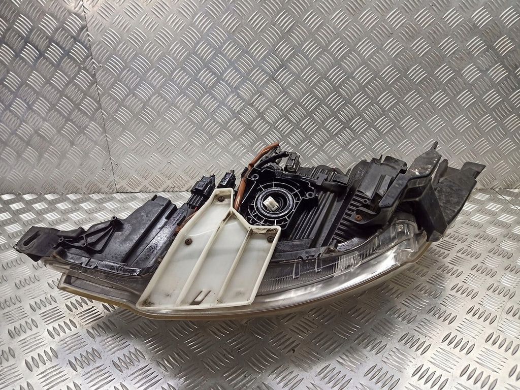 Frontscheinwerfer Citroën C-Crosser Rechts Scheinwerfer Headlight SCH4912937768yh