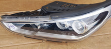 Laden Sie das Bild in den Galerie-Viewer, Frontscheinwerfer Hyundai I30 III 92101-G4100 LED Links Scheinwerfer Headlight SCH9919221953lx