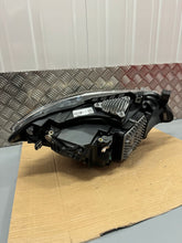 Laden Sie das Bild in den Galerie-Viewer, Frontscheinwerfer BMW 2 F22 F87 F23 7493643 LED Links Scheinwerfer Headlight SCH2215673367bg