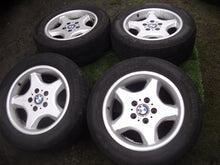 Laden Sie das Bild in den Galerie-Viewer, 4x Alufelge 16 Zoll 7.0" 5x120 20ET Glanz Weiß BMW Rim Wheel FEL4567017364za