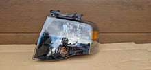 Laden Sie das Bild in den Galerie-Viewer, Frontscheinwerfer Ford I Links Scheinwerfer Headlight SCH6982052587hx