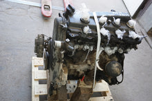Load image into Gallery viewer, Motor Toyota Land Cruiser 3.0 Diesel Engine Unkomplett