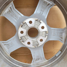 Laden Sie das Bild in den Galerie-Viewer, 1x Alufelge 17 Zoll 6.5" 5x112 83A601025AL Audi Q3 Rim Wheel FEL1028414157ae
