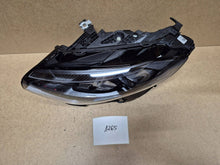 Laden Sie das Bild in den Galerie-Viewer, Frontscheinwerfer Mercedes-Benz Cla A1749064102 A1749064102001 Links Headlight SCH7264789258ya