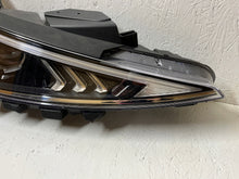 Laden Sie das Bild in den Galerie-Viewer, Frontscheinwerfer Hyundai Elantra 92102-F2 LED Rechts Scheinwerfer Headlight