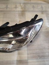 Load image into Gallery viewer, Frontscheinwerfer Opel Mokka 95095496 Ein Stück (Rechts oder Links) Headlight SCH8450455401ve