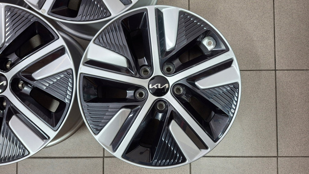 4x Alufelge 16 Zoll 6.5" 5x114.3 45ET Glanz Schwarz 52910-G5500 Kia Niro FEL4646863785rz