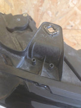 Load image into Gallery viewer, Frontscheinwerfer Audi A3 90104557 Xenon Rechts Scheinwerfer Headlight SCH4121867438ip
