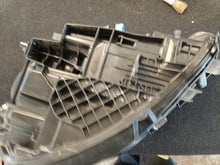 Laden Sie das Bild in den Galerie-Viewer, Frontscheinwerfer Mercedes-Benz Cla A1189063100 LED Links Scheinwerfer Headlight SCH2912183224nd
