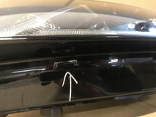 Laden Sie das Bild in den Galerie-Viewer, Frontscheinwerfer Skoda Octavia IV 5E4941015A Ein Stück (Rechts oder Links) SCH2177233483aw