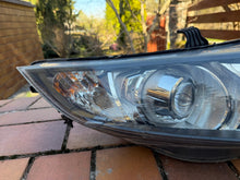 Load image into Gallery viewer, Frontscheinwerfer Honda Civic IX 170419 Rechts Scheinwerfer Headlight SCH1057984500re