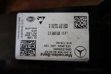 Laden Sie das Bild in den Galerie-Viewer, Frontscheinwerfer Mercedes-Benz Eqa Eqb A2439069000KZ LED Rechts Headlight SCH8863310953ua