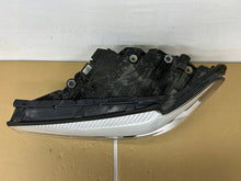 Laden Sie das Bild in den Galerie-Viewer, Frontscheinwerfer BMW 5 G30 8499111-01 LED Links Scheinwerfer Headlight SCH9701504522rm